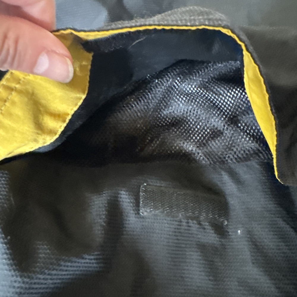 Catapilllar Soft Shell Jacket Black And Yellow Large - Picture 13 of 13
